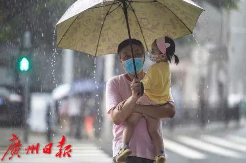 广东多天暴雨形式连续！为啥台风阔别了，仍是雨雨雨不断？-2.jpg