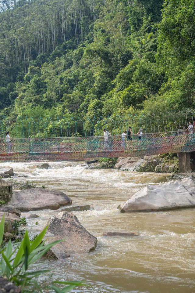 除鼎湖山，肇庆另有一个处所能够看瀑布，当地人能够皆没有明白-2.jpg