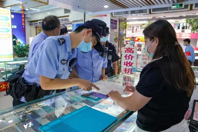 集合浑查整治！广州警圆抓获涉“两卡”怀疑人308名-3.jpg