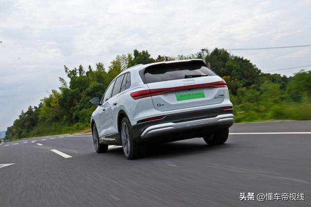 新车｜权门新贵去袭，要购宝马iX3再等等！试驾上汽奥迪Q5 e-tron-7.jpg