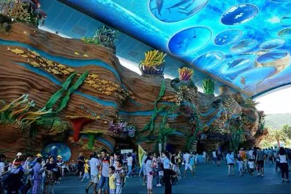 环球主题公园：珠海少隆反超上海迪士僧排第八，年欢迎旅客破万万-2.jpg