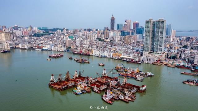 到珠海坐游轮，来看天下最少的跨海年夜桥，环岛浏览澳门好景-16.jpg