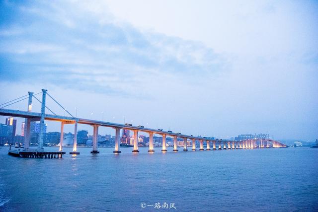 到珠海坐游轮，来看天下最少的跨海年夜桥，环岛浏览澳门好景-39.jpg