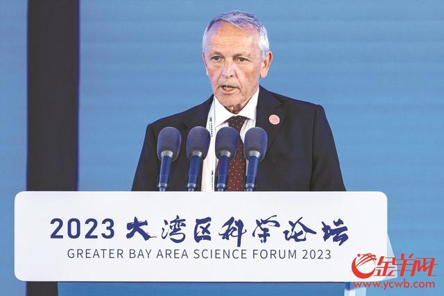 散焦2023年年夜湾区科教论坛｜纵论科技前沿 贡献一孔之见-3.jpg