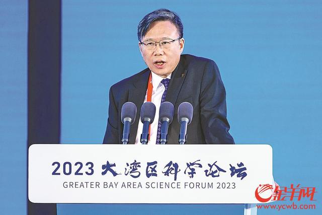 散焦2023年年夜湾区科教论坛｜纵论科技前沿 贡献一孔之见-10.jpg