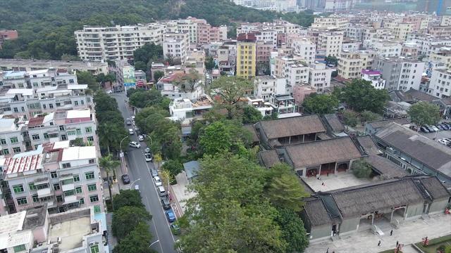 广东《昔日岭北》走进珠海榕树头老鸭汤——滋补老鸭汤 安康常相陪-1.jpg