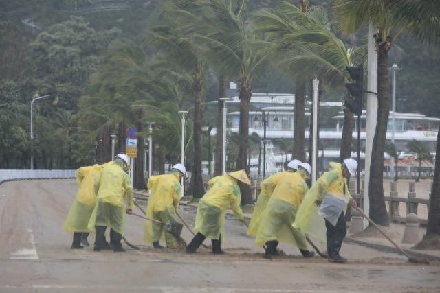 台风“苏推”昔日清晨登岸广东珠海，齐市高低分秒必争，有序规复！-7.jpg