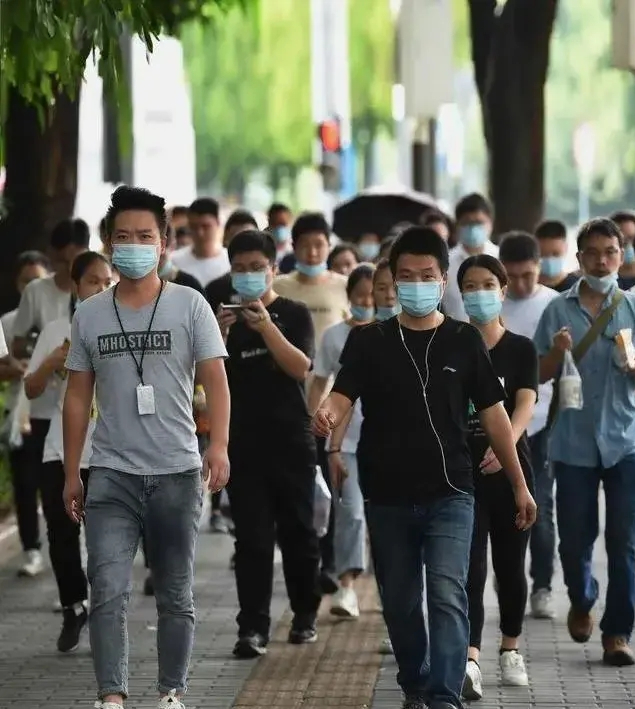 东北人来了一趟深圳战江门，发明深圳人战江门人差异其实是太年夜了-4.jpg