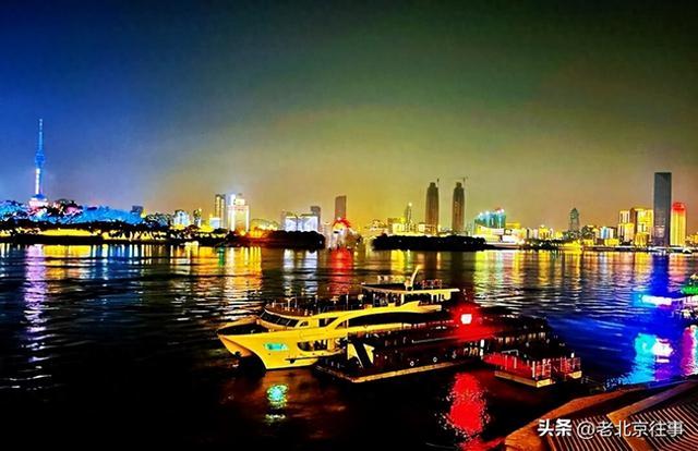 我国超年夜都会年夜洗牌：东莞、杭州胜利升级，上海、重庆生齿背增加-1.jpg