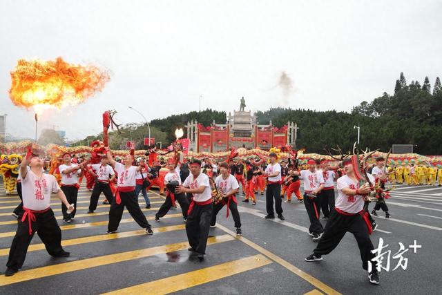 快讯｜“非遗龙”闹元宵！中山举行万人慈悲衰宴-1.jpg