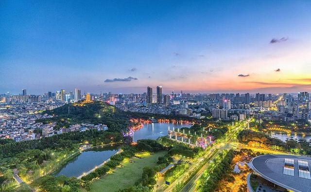 佛山十年夜必玩景面，来过九处才算实正玩转佛山-1.jpg