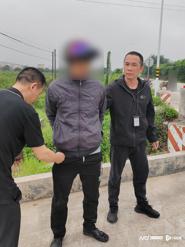 优良！江门公安三名辅警获一级奖励-5.jpg