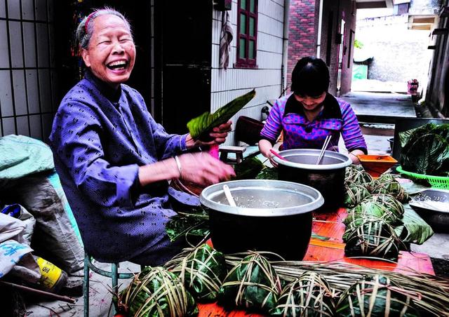 馋哭！正在肇庆，您的每日三餐皆被好食启包了！-3.jpg