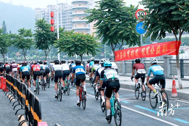 相散恩仄，骑逢锦江！环粤港澳年夜湾区都会自止车应战赛（江门·恩仄站）胜利举行-3.jpg