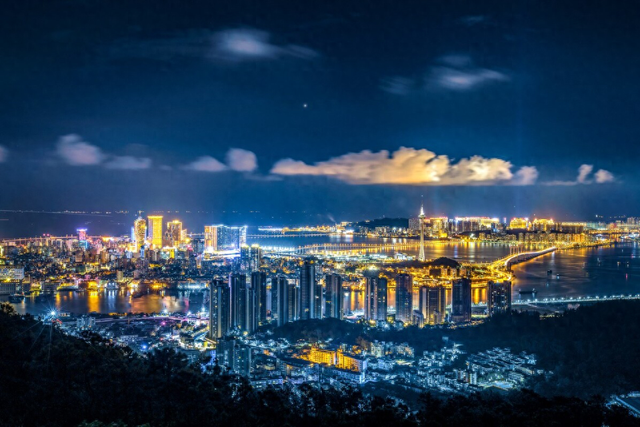 珠海市的十年夜特征好食-1.jpg